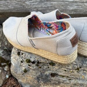 BOBS from Skechers Women's Cream Canvas Espadrille Slip-Ons with Floral Lining